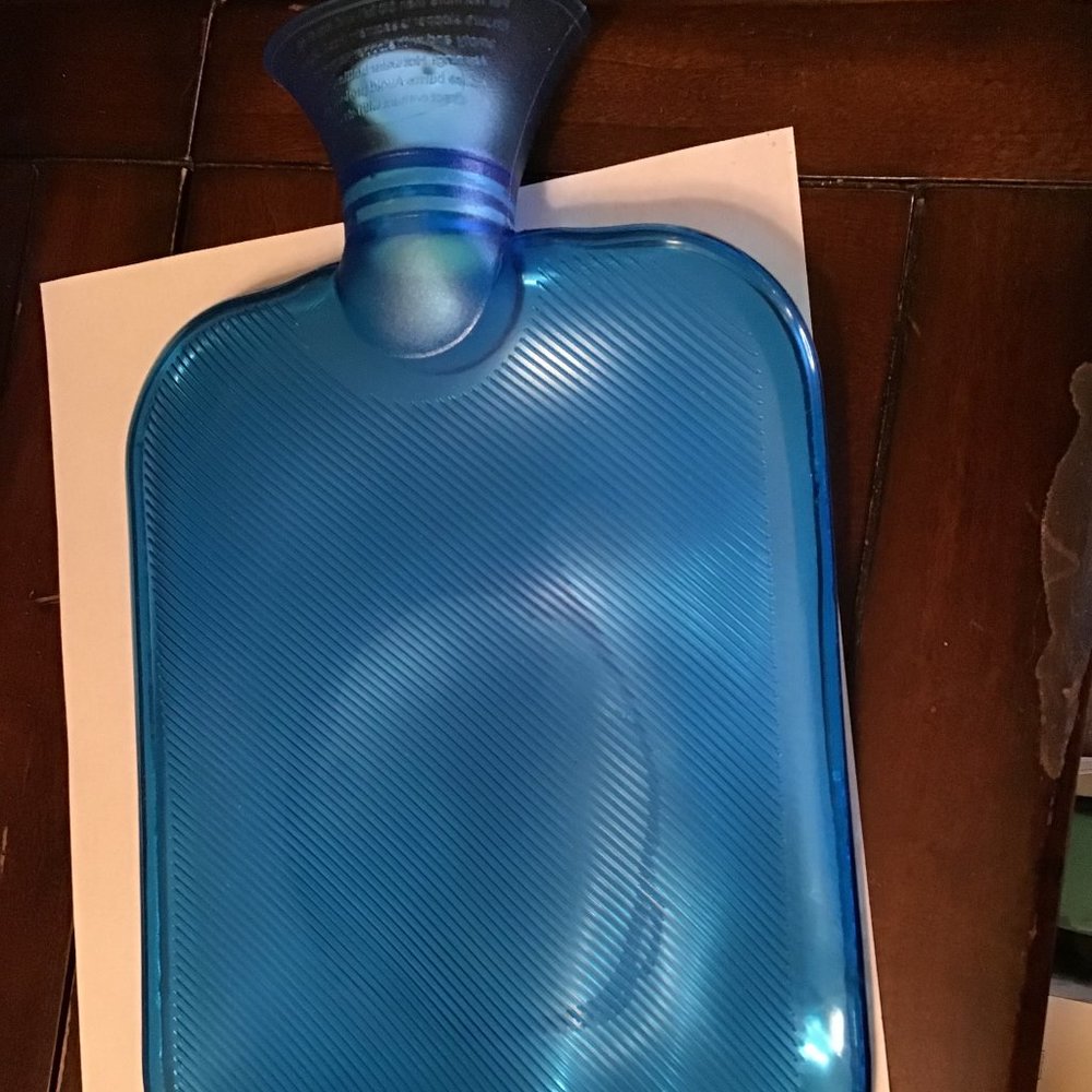 Blanket-Style Heated Water Bottle